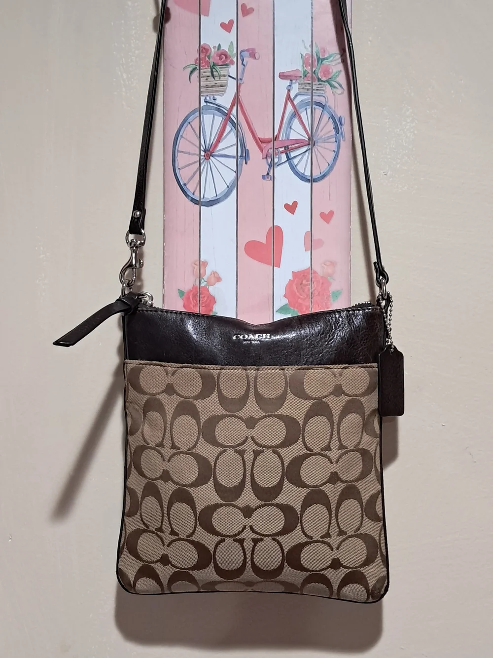 Coach ​authentic signature